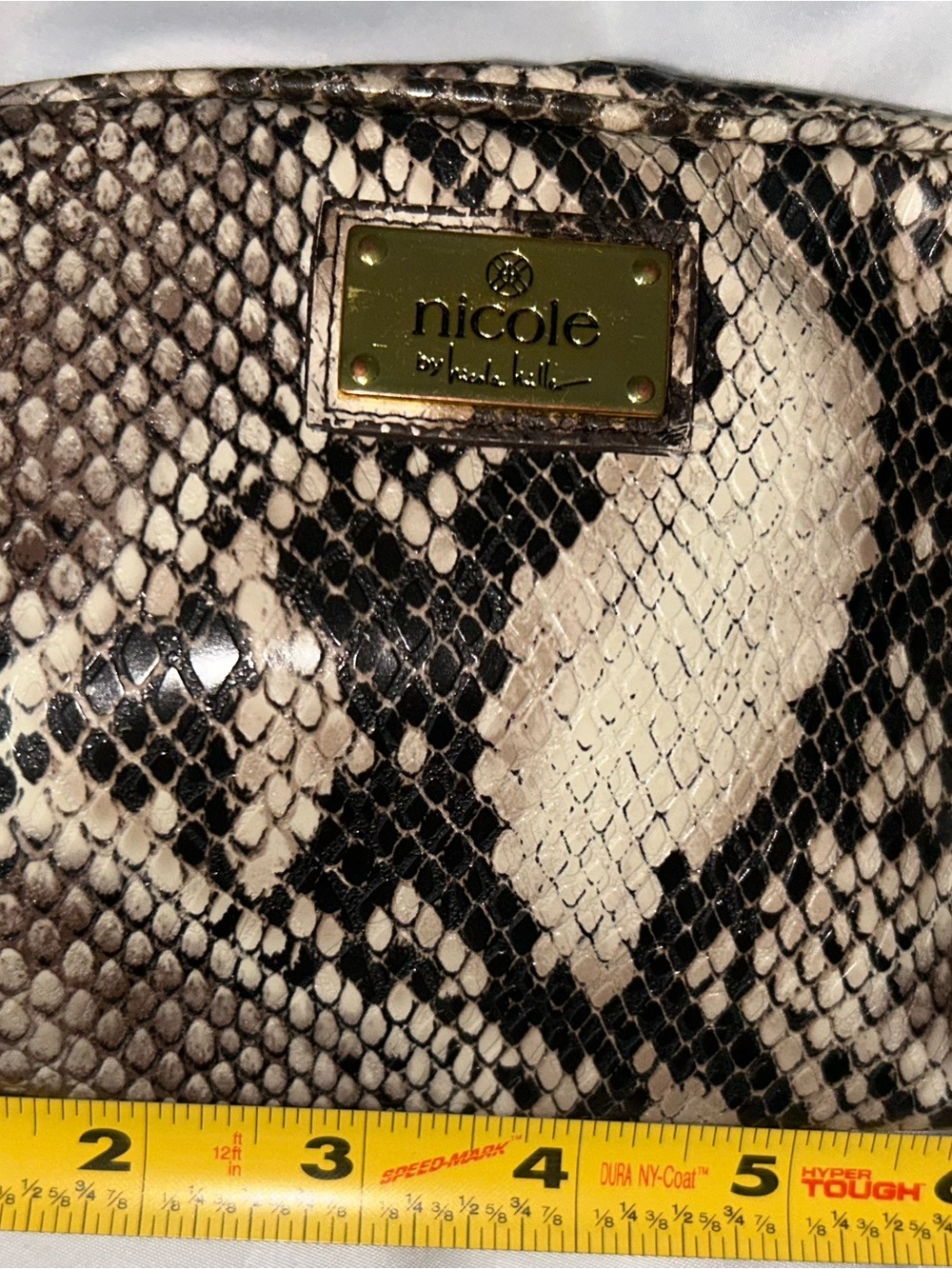 Nicole by Nicole Miller Snake-Print Cosmetic bag in Black & Cream
